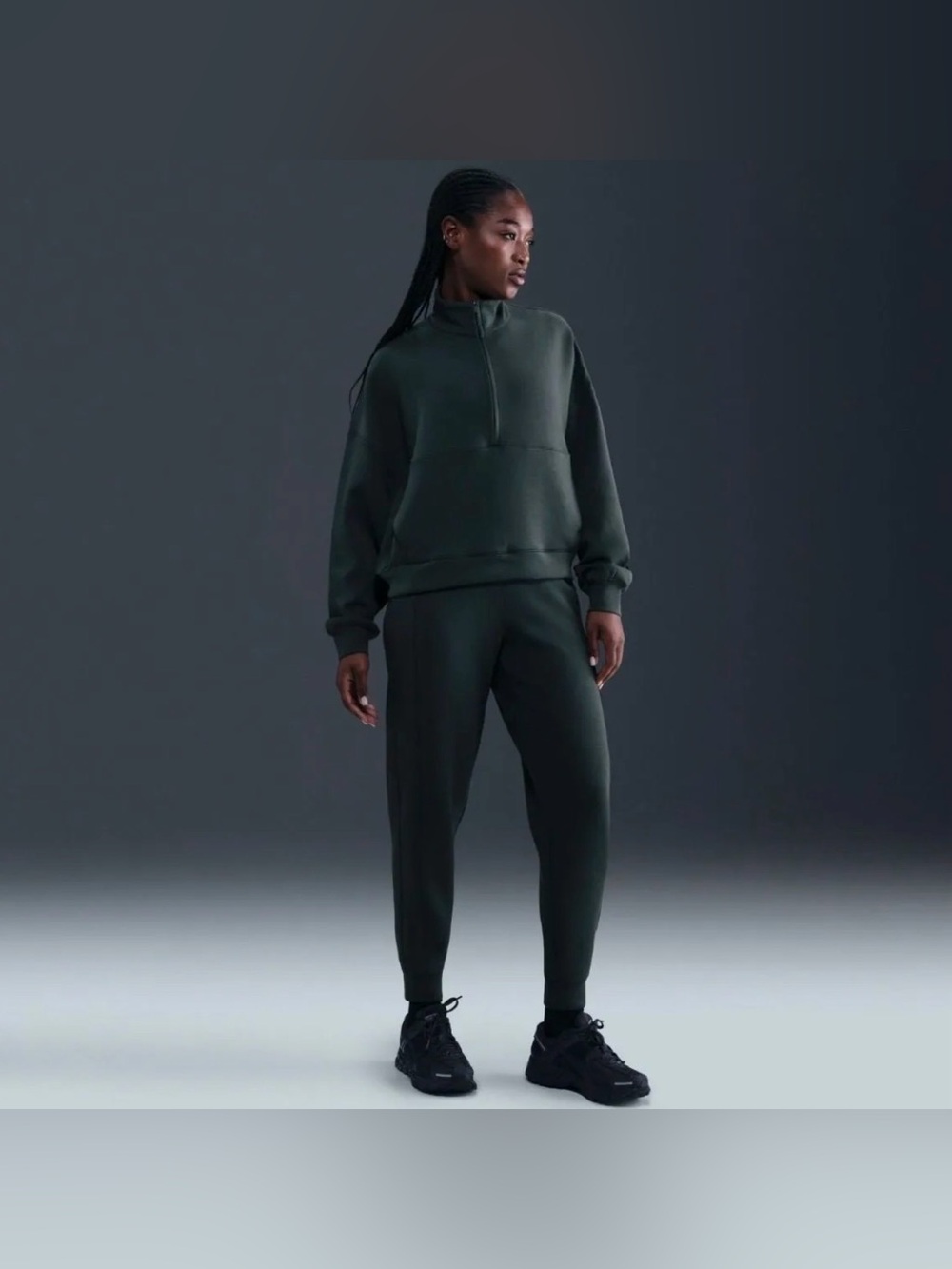 Nike Women’s 24.7 Impossibly Soft Mid Rise Joggers